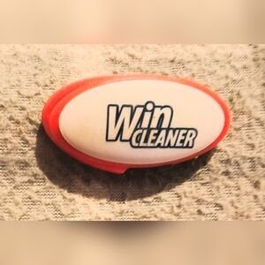 Win Cleaner Red External Component